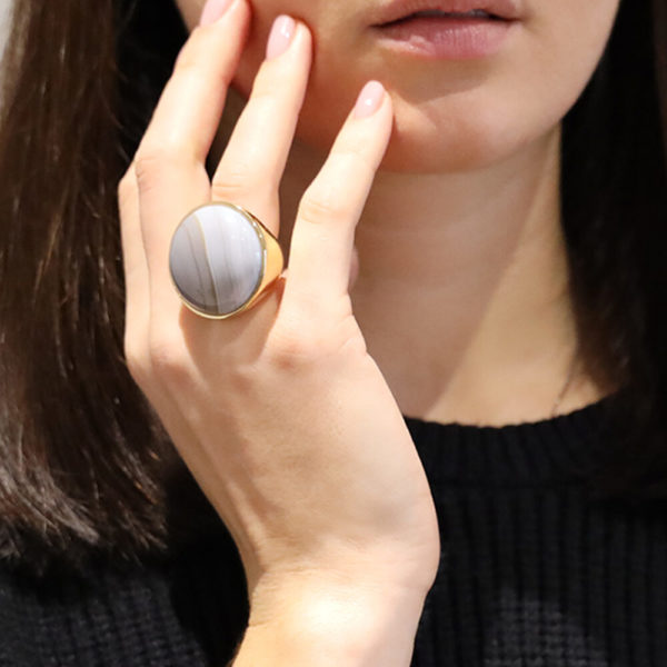 Bague cabochon luxe en argent doré et pierre naturelle agate grise – Image 3